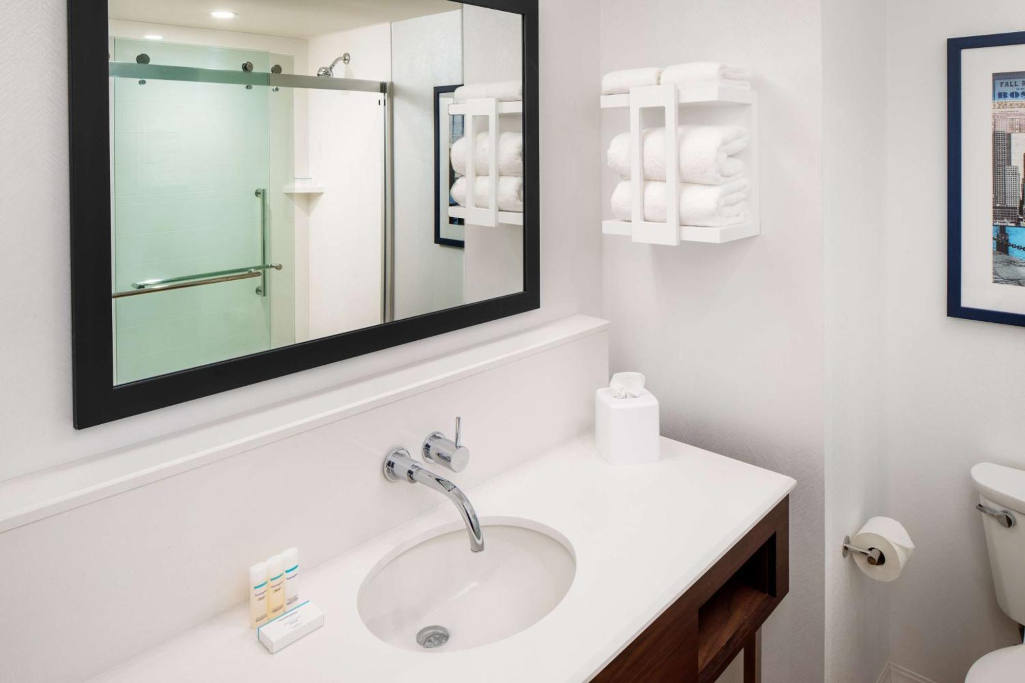 Hampton Inn Boston Seaport District Kültér fotó